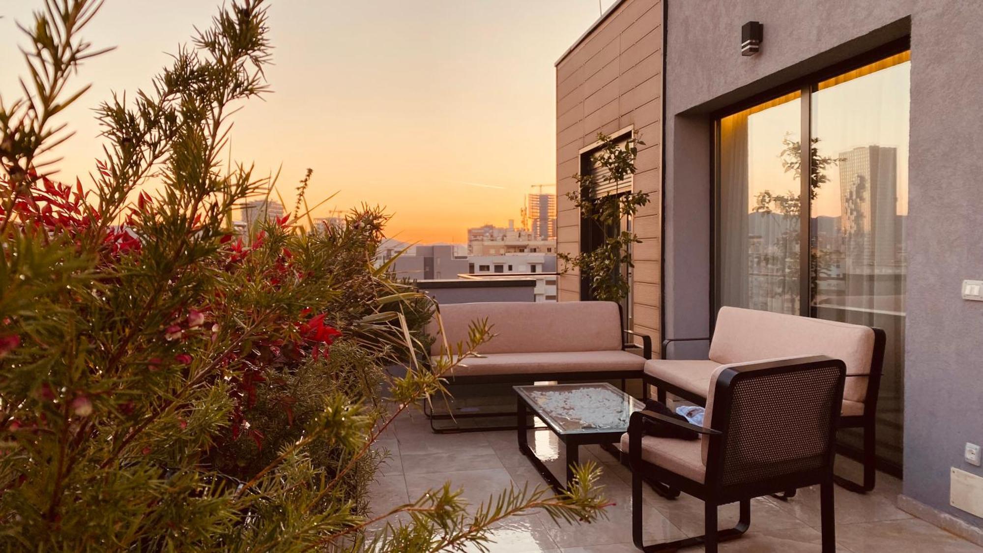 "Superattico" - Central Tirana Gorgeous Penthouse, Free Parking Buitenkant foto