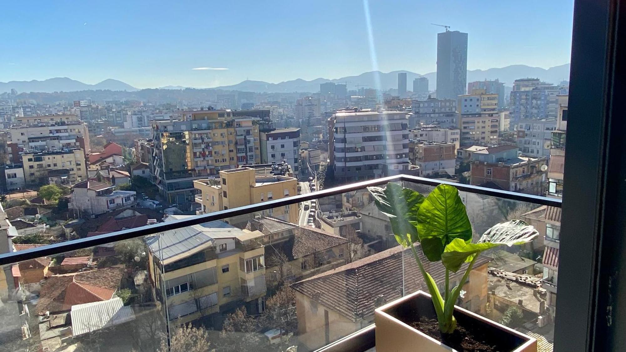"Superattico" - Central Tirana Gorgeous Penthouse, Free Parking Buitenkant foto