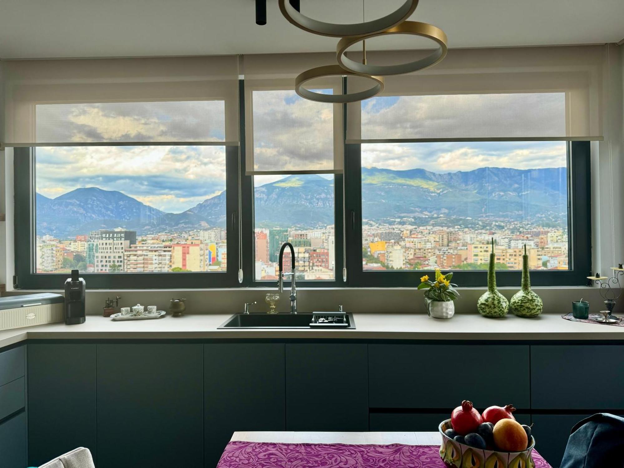 "Superattico" - Central Tirana Gorgeous Penthouse, Free Parking Buitenkant foto